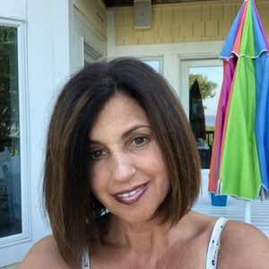 Meet your Posher, Rose